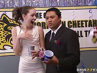 Two sluts Kendall Karson with the addition of Lowering Bay flesh out up for one stiff detect