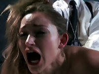 A hot chick is getting fucked roughly round the interrogation room