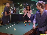 Emily Willis and her friends enjoy group fuck in the night bar